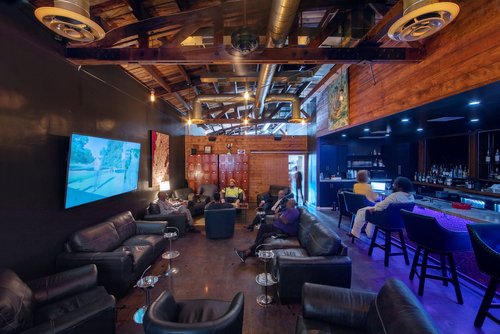 Inside the DROBE Stogies lounge